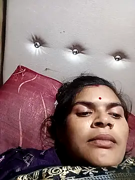 Snapshot of KumariPayal chatting on 09/25/25, 03:49 KumariPayal online show from 09/25/25, 03:49