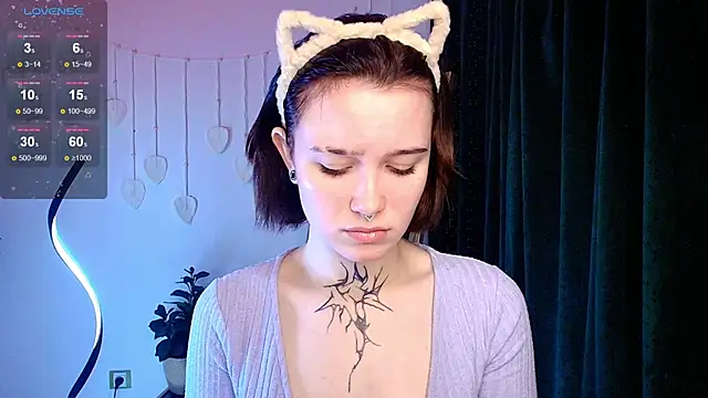 Elastikisss online show from 10/13/25, 02:33