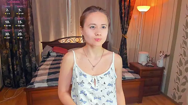 Snapshot of Crysta1Eva_ chatting on 10/19/25, 07:09 Crysta1Eva online show from 10/19/25, 07:09