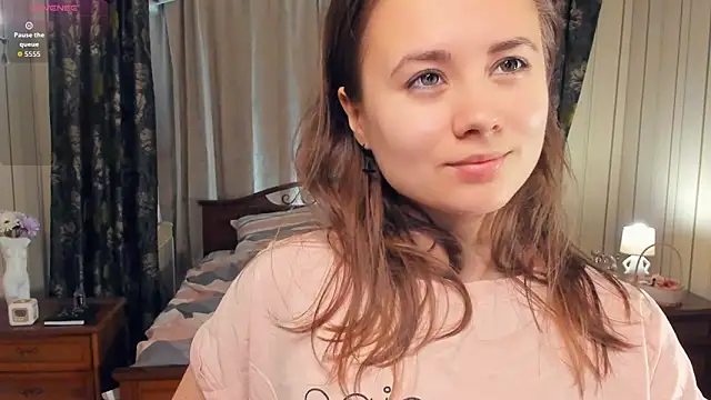 Snapshot of Crysta1Eva_ chatting on 10/30/25, 07:21 Crysta1Eva online show from 10/30/25, 07:21