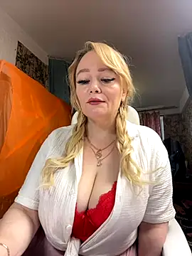 Sweet-blonde online show from 10/22/25, 11:10