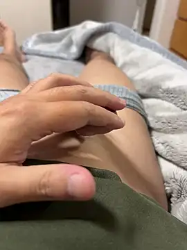 Snapshot of kazuma0708_jp chatting on 10/19/25, 07:58 kazuma0708 jp online show from 10/19/25, 07:58