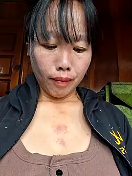 helenzz online show from 10/26/25, 05:35