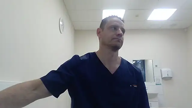 Freeze Fire online show from 11/03/25, 05:09