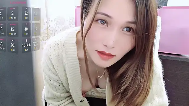 lizi- online show from 10/31/25, 07:31