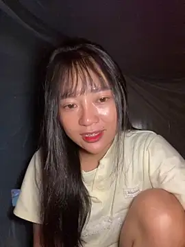 Snapshot of Be_xinh chatting on 09/24/25, 03:59 Be xinh online show from 09/24/25, 03:59