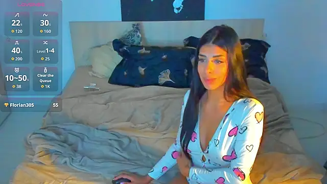 AylinHazellx online show from 11/25/25, 08:20