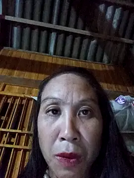 Snapshot of vtmbae chatting on 11/09/25, 01:20 vtmbae online show from 11/09/25, 01:20