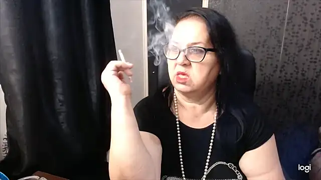 MissSanjanne online show from 10/10/25, 12:04