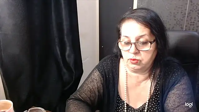 MissSanjanne online show from 11/14/25, 09:57