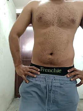 Snapshot of malludreamer chatting on 09/28/25, 06:41 malludreamer online show from 09/28/25, 06:41