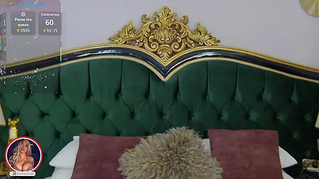 Snapshot of CourtneyRoses chatting on 10/28/25, 02:53 CourtneyRoses online show from 10/28/25, 02:53