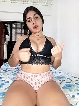 Sashalana online show from 10/30/25, 01:45