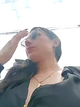 Mia-love-03 online show from 10/14/25, 04:30