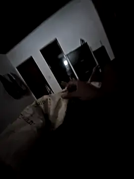 Preto18cmssa online show from 10/06/25, 07:44