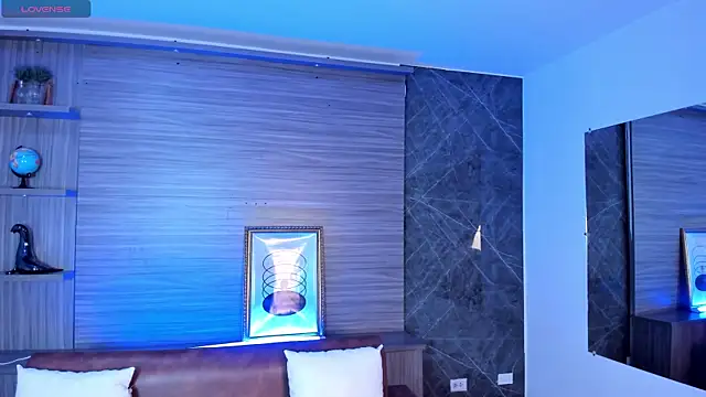 Karol Yanil online show from 11/20/25, 07:46