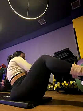 Anavalle online show from 10/22/25, 09:03