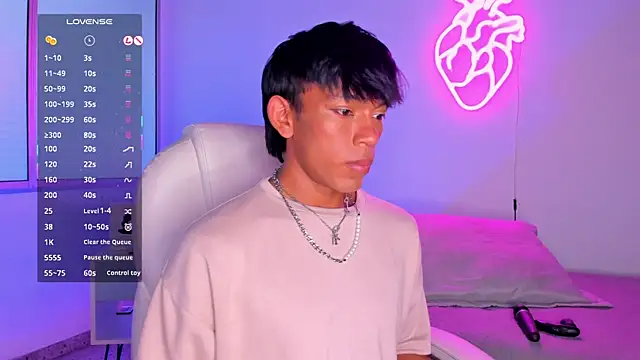 Santti  online show from 11/13/25, 10:19