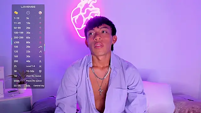 Santti  online show from 11/15/25, 08:38