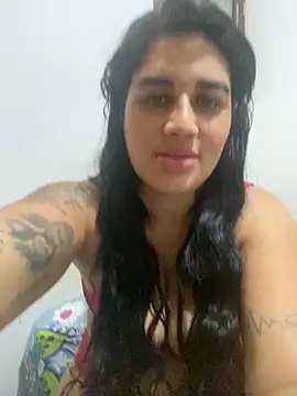 Snapshot of gabizinha90 chatting on 09/25/25, 01:20 gabizinha90 online show from 09/25/25, 01:20