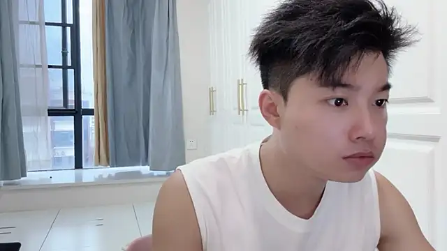 xwen2020 online show from 09/24/25, 10:24