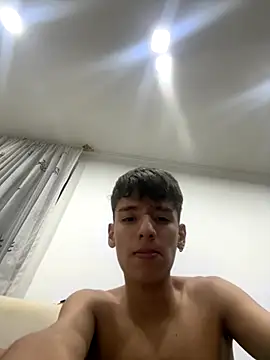 Snapshot of _Kinky69_ chatting on 11/10/25, 03:38 Kinky69 online show from 11/10/25, 03:38