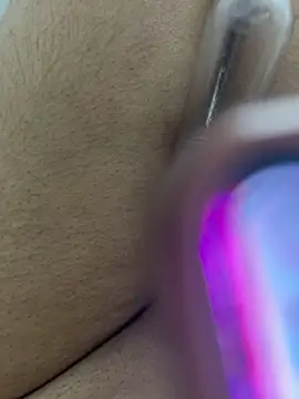 Snapshot of aditi_singh15 chatting on 11/07/25, 04:56 aditi singh15 online show from 11/07/25, 04:56