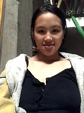 Snapshot of Mai_lovely chatting on 10/08/25, 03:59 Mai lovely online show from 10/08/25, 03:59