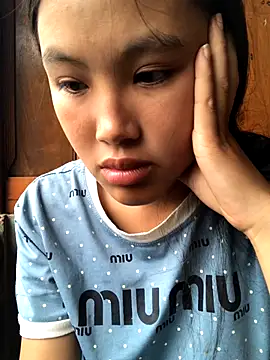 Snapshot of Mai_lovely chatting on 10/14/25, 07:53 Mai lovely online show from 10/14/25, 07:53