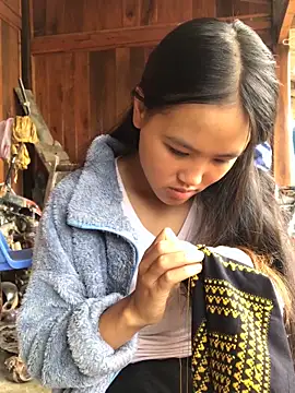 Snapshot of Mai_lovely chatting on 10/27/25, 01:31 Mai lovely online show from 10/27/25, 01:31