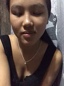 Snapshot of Mai_lovely chatting on 10/30/25, 04:08 Mai lovely online show from 10/30/25, 04:08