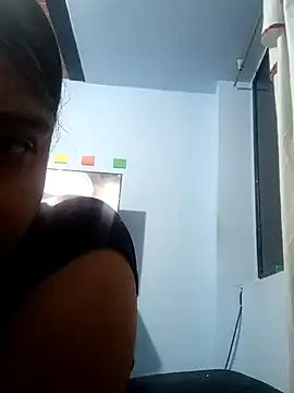 Hott Sweet online show from 10/05/25, 03:27
