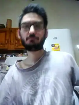 Snapshot of Fefede97_ chatting on 11/05/25, 05:29 Fefede97 online show from 11/05/25, 05:29