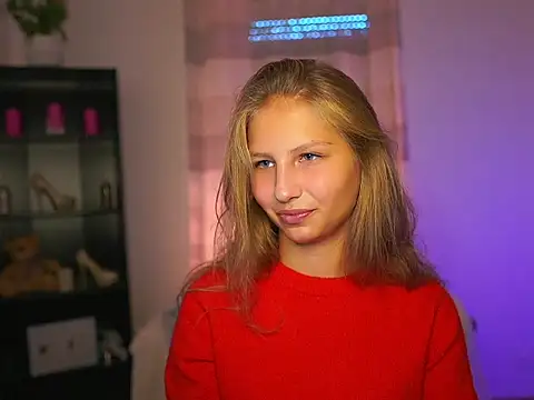 Snapshot of emmie_murray chatting on 09/27/25, 01:16 emmie murray online show from 09/27/25, 01:16