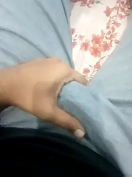 HolaPeeps online show from 11/22/25, 04:33