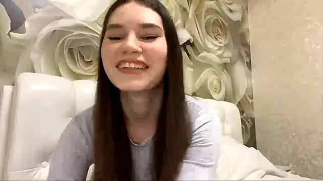 DorieShouse online show from 10/05/25, 10:02