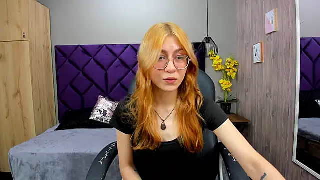 ChloeCampbell03 online show from 11/12/25, 01:11