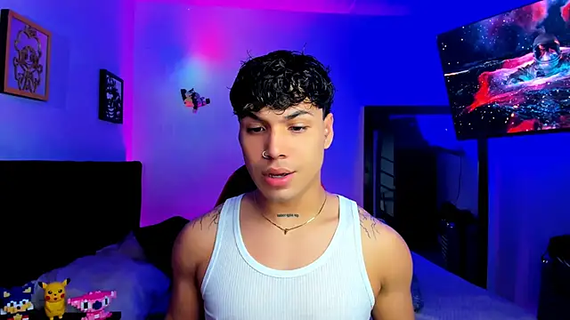 Snapshot of Adams_Collins chatting on 11/26/25, 11:00 Adams Collins online show from 11/26/25, 11:00