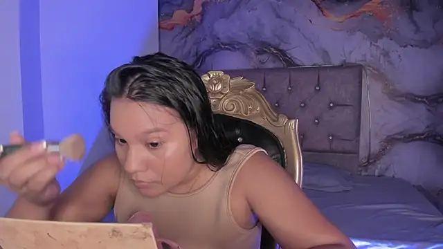 Tamara Johnss  online show from 10/25/25, 02:52