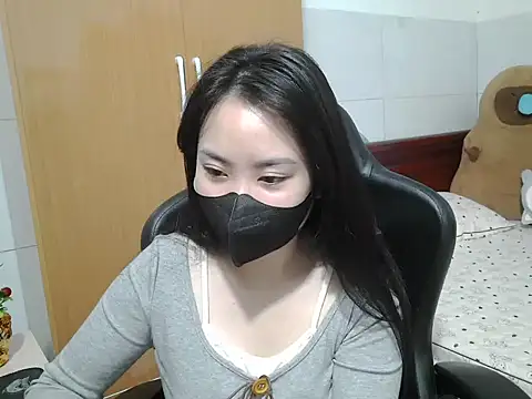 Lilybelle039 online show from 11/28/25, 02:36