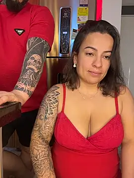 liz and thiago online show from 10/12/25, 01:26