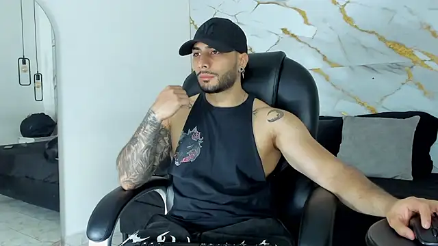 Miike Stone1 online show from 10/17/25, 12:52