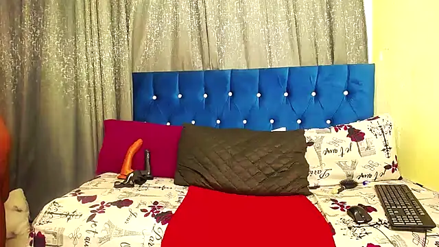 BustyBMWx online show from 11/14/25, 07:51