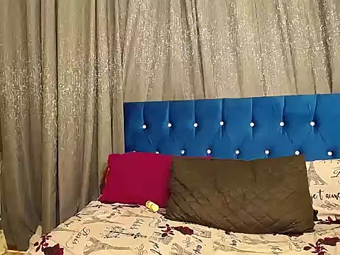 BustyBMWx online show from 11/19/25, 08:58