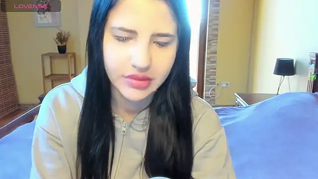 Malibu J online show from 10/31/25, 07:42