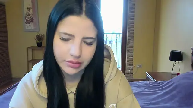 Malibu J online show from 11/06/25, 08:04