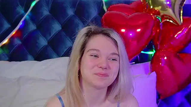 AnnaDelon online show from 11/16/25, 04:07