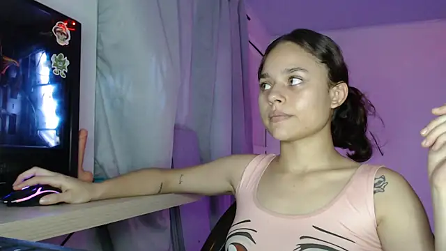 LittleCheerry69 online show from 11/10/25, 06:51