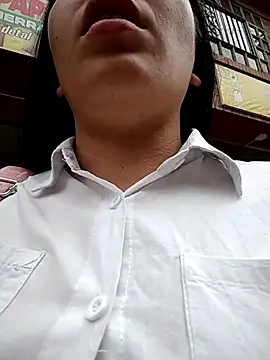 Snapshot of __Antonella chatting on 11/14/25, 03:22 Antonella online show from 11/14/25, 03:22