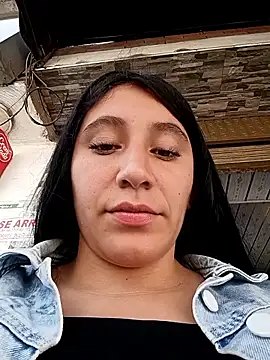 Snapshot of __Antonella chatting on 11/21/25, 03:33 Antonella online show from 11/21/25, 03:33